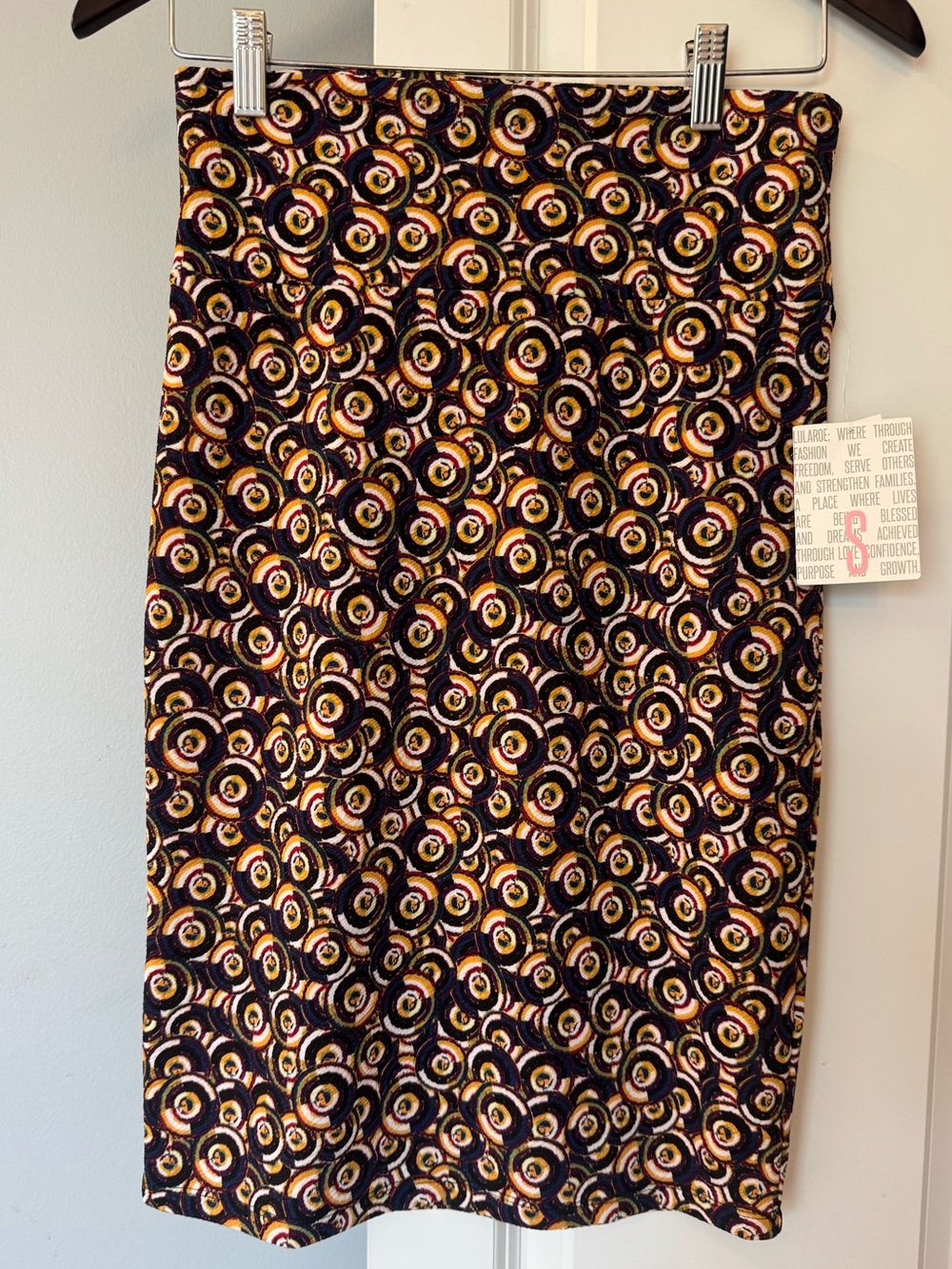 LuLaRoe Cassie Pencil Skirt - Size Small NWT